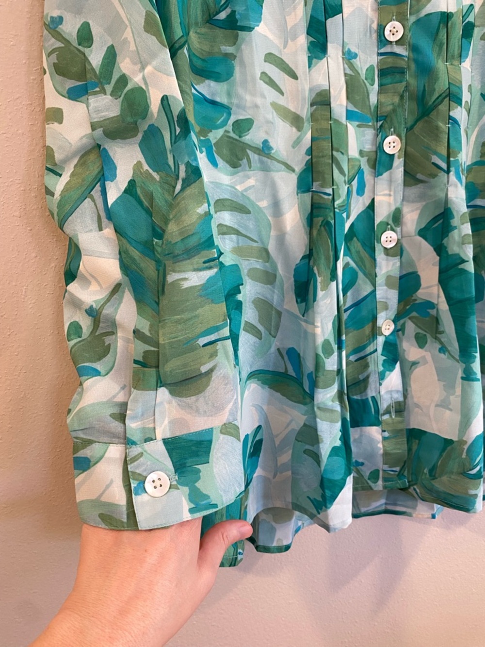 Soft Surroundings Tropical Palm Pintuck Blouse with Cami Size 1X Teal Green - Picture 8 of 12